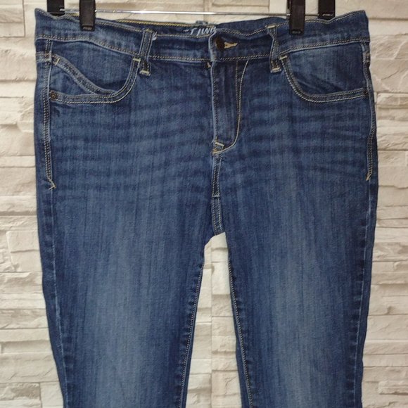 Old navy/Diva Ladie's skinny stretch jeans in size 8 - Picture 2 of 13